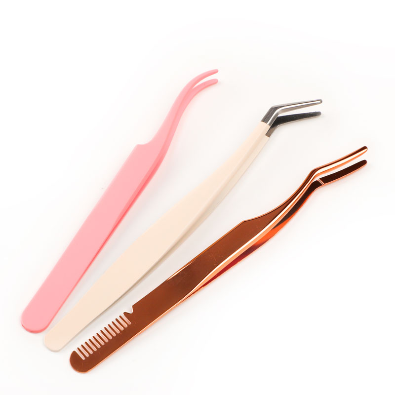 Milyen tulajdonságokkal kell rendelkeznie a professzionális szempillacsipesznek?